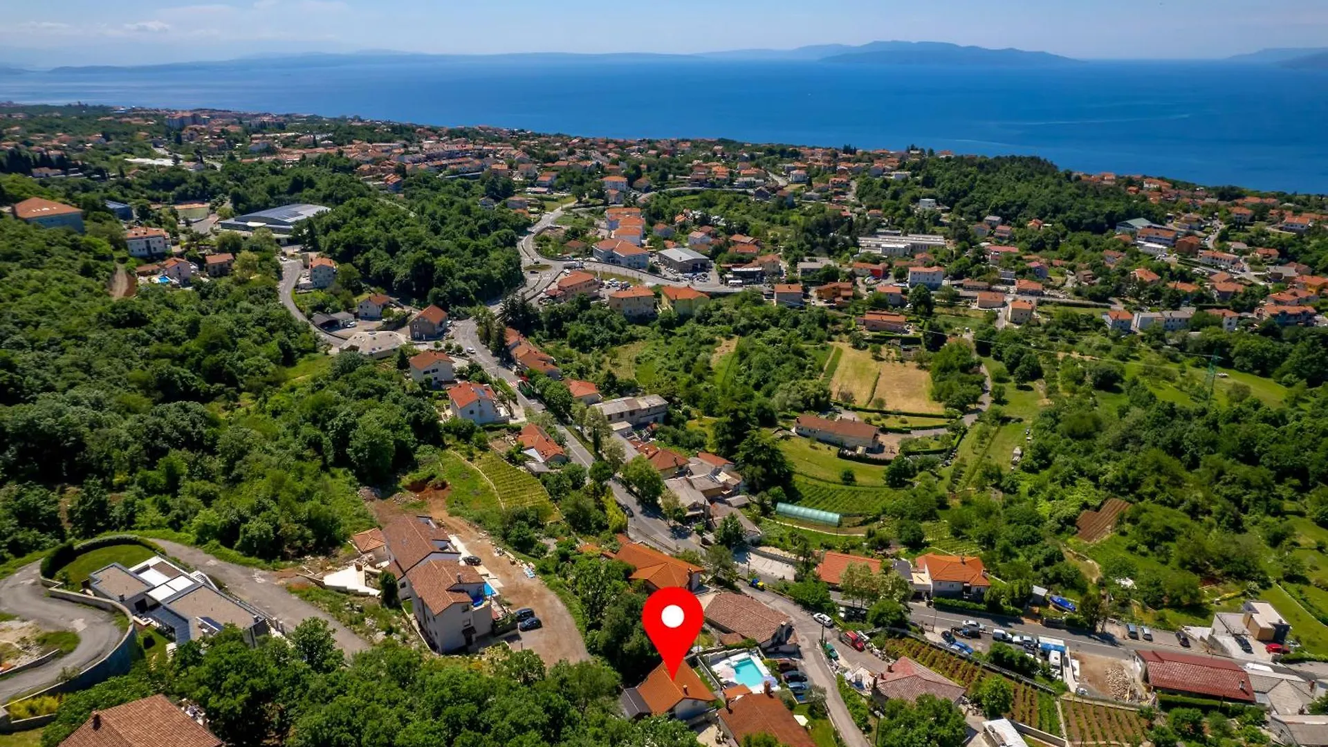 Srok Luxury Apartment With Pool Kastav